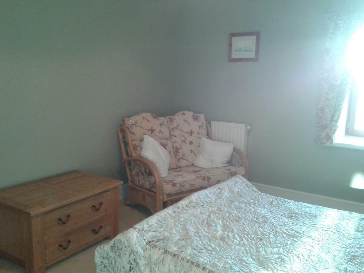 Chez Valade Apartment Payroux Bagian luar foto